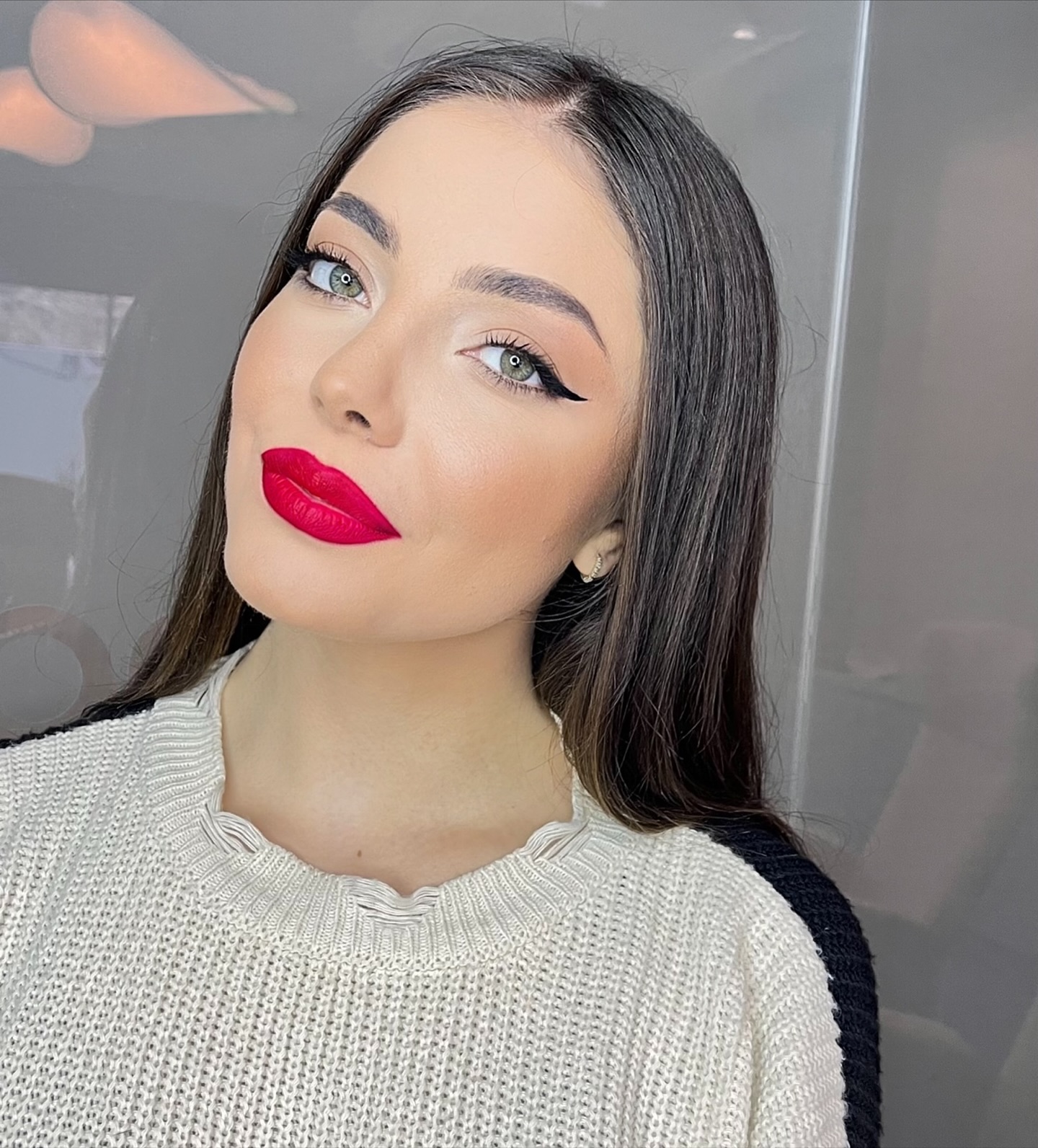 matte-red-lips