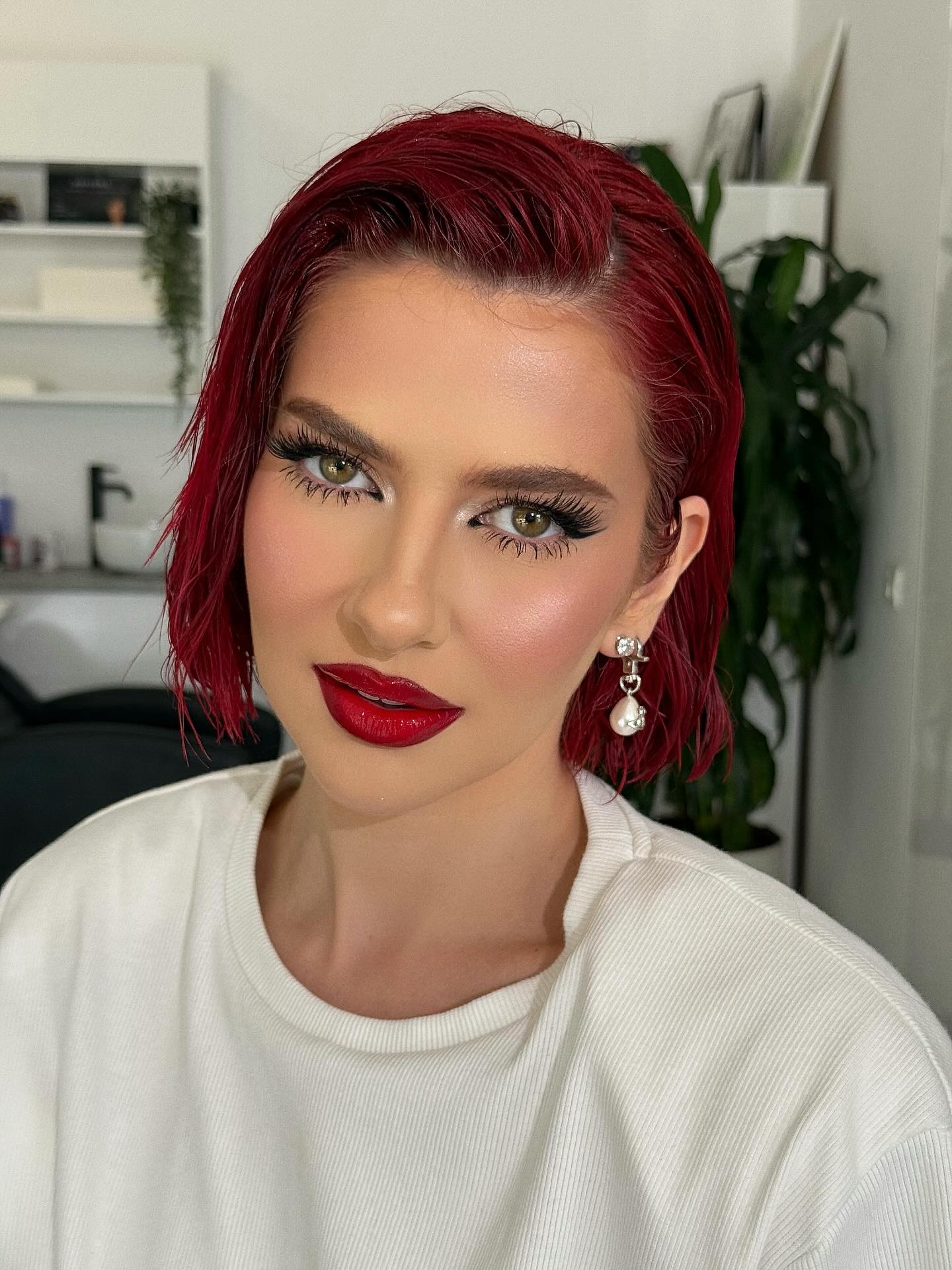 red-lips-with-red-hair