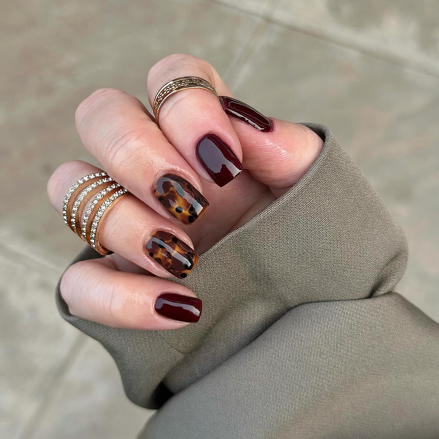 brown-nails