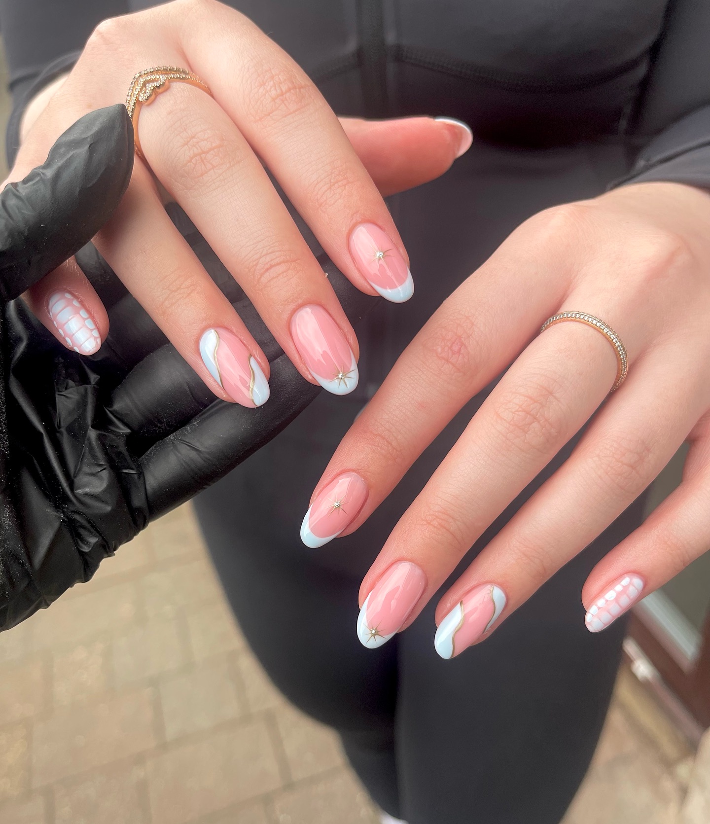snake-print-pink-nails