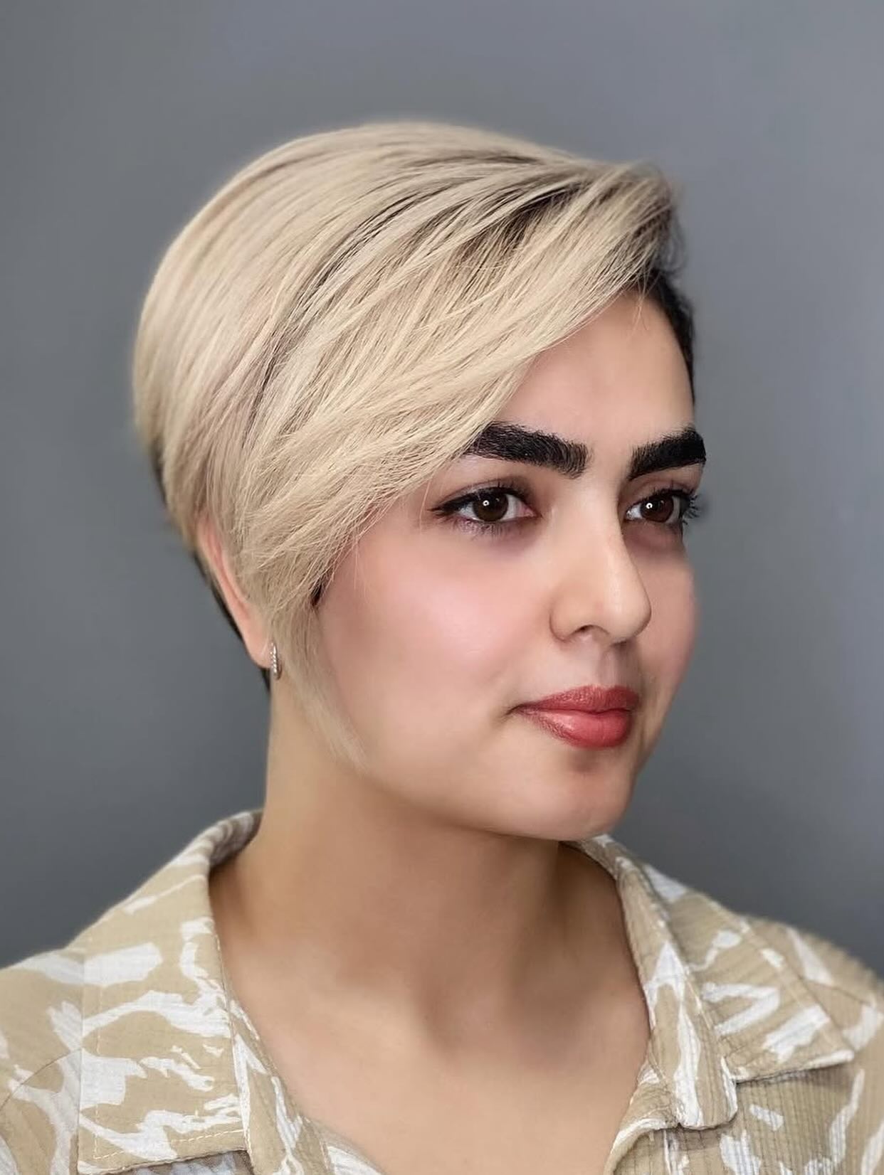 long-pixie-with-side-bangs