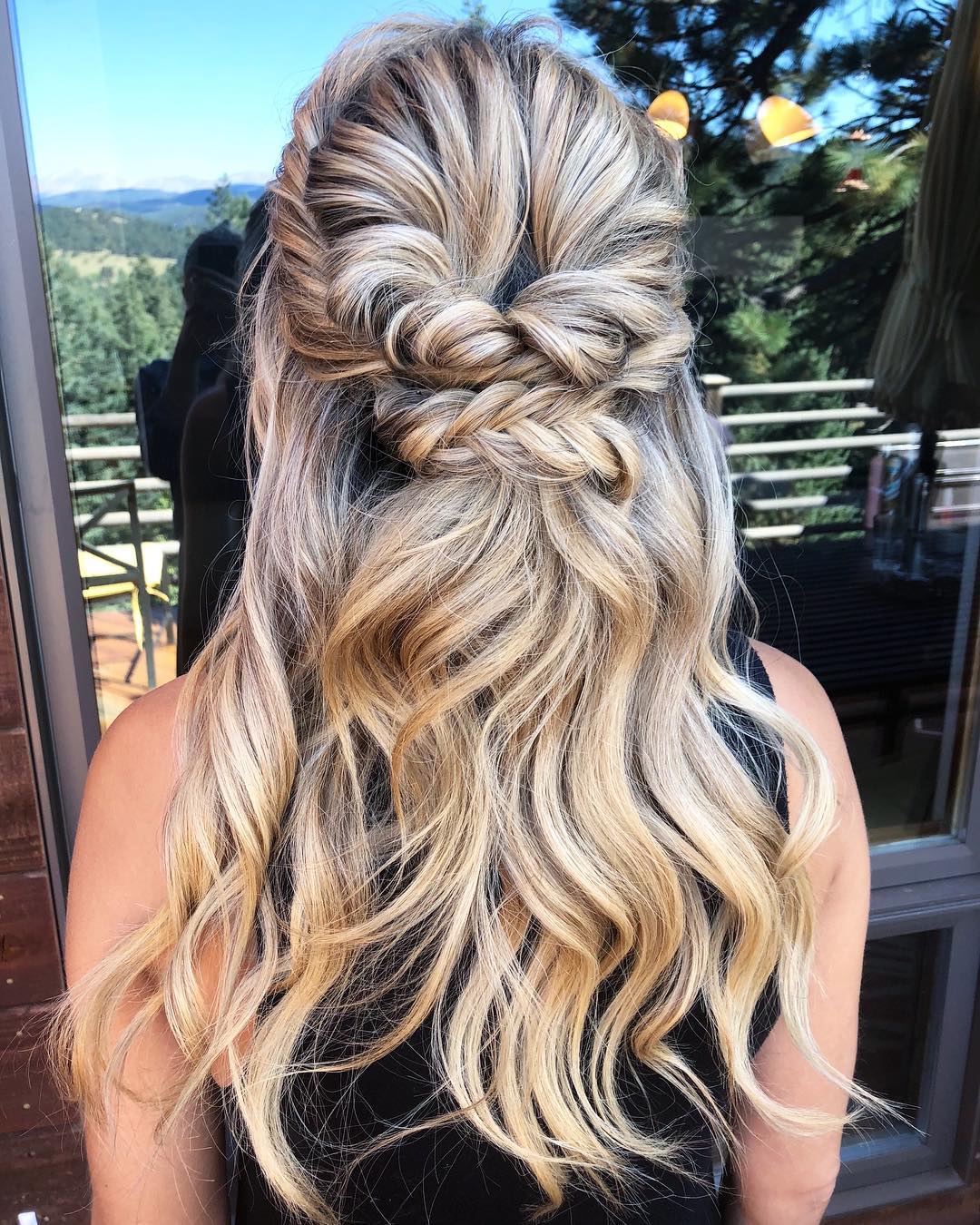 twisted-half-updo