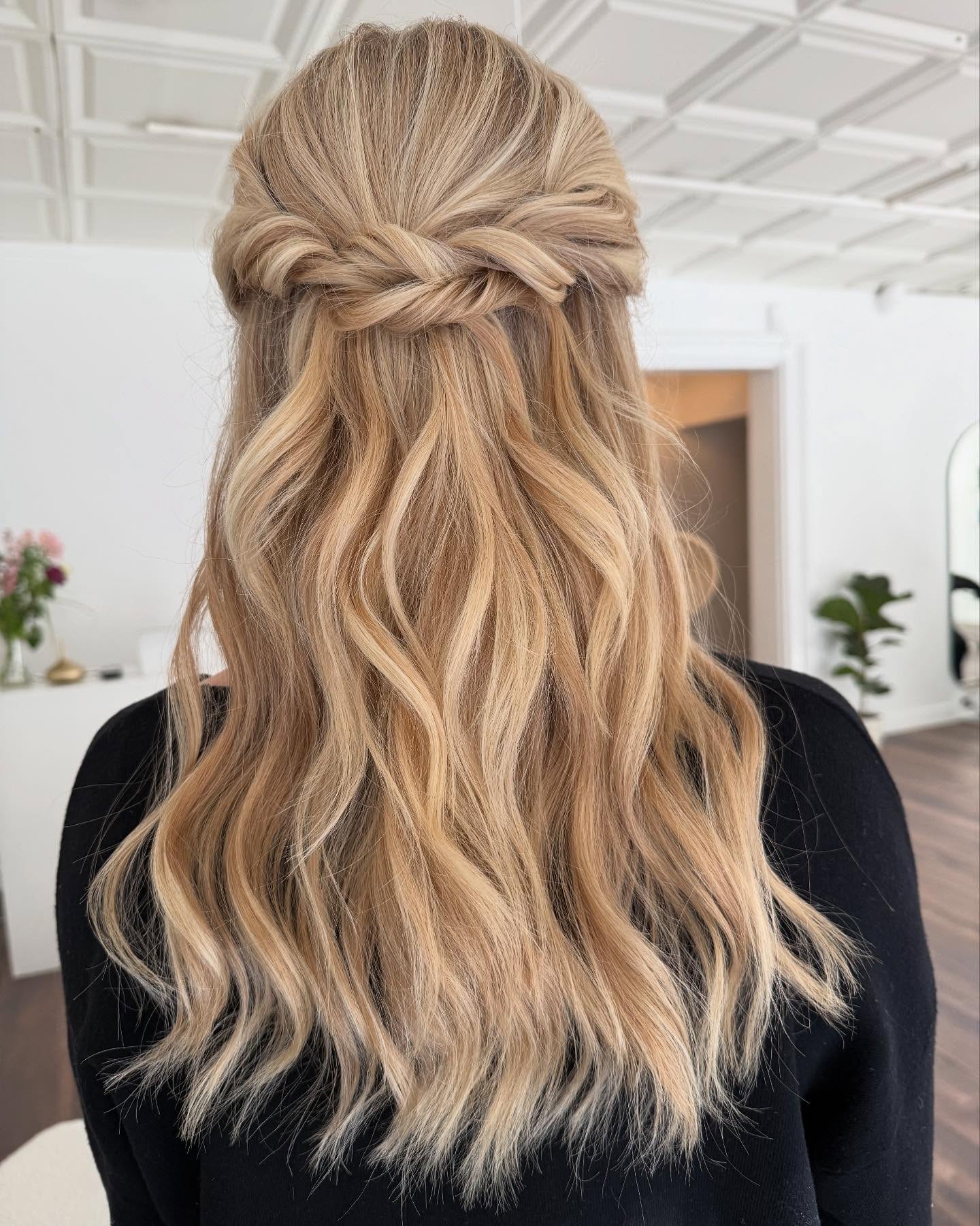 half-updo-long-blonde-hair