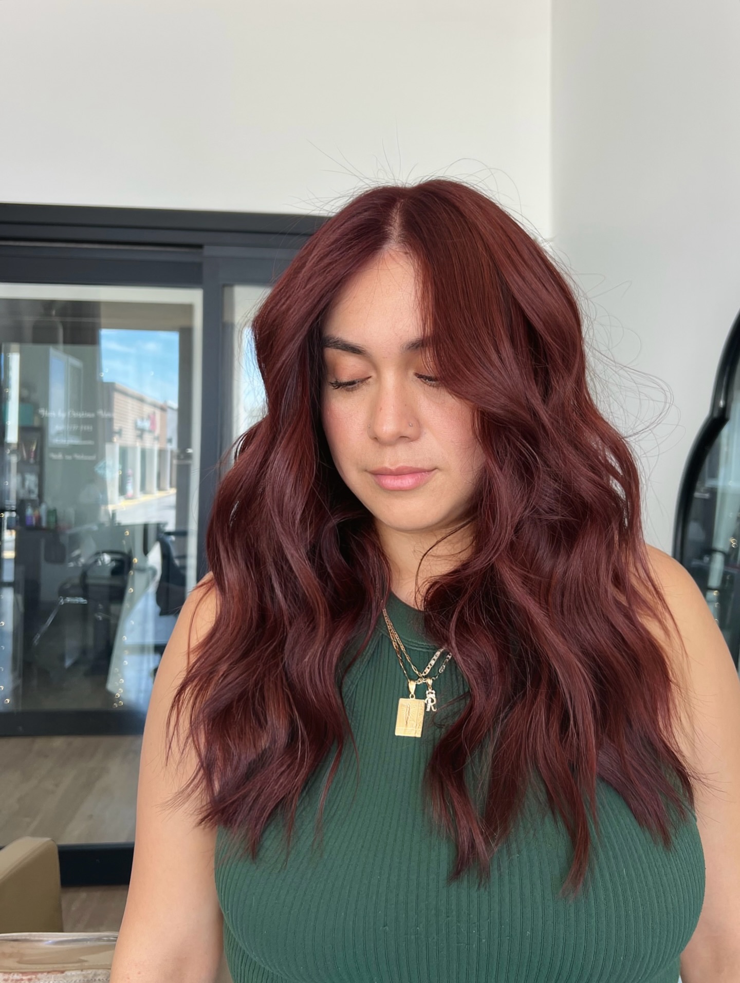 middle-parted-long-wavy-hair