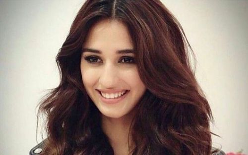 Disha Patani hair care