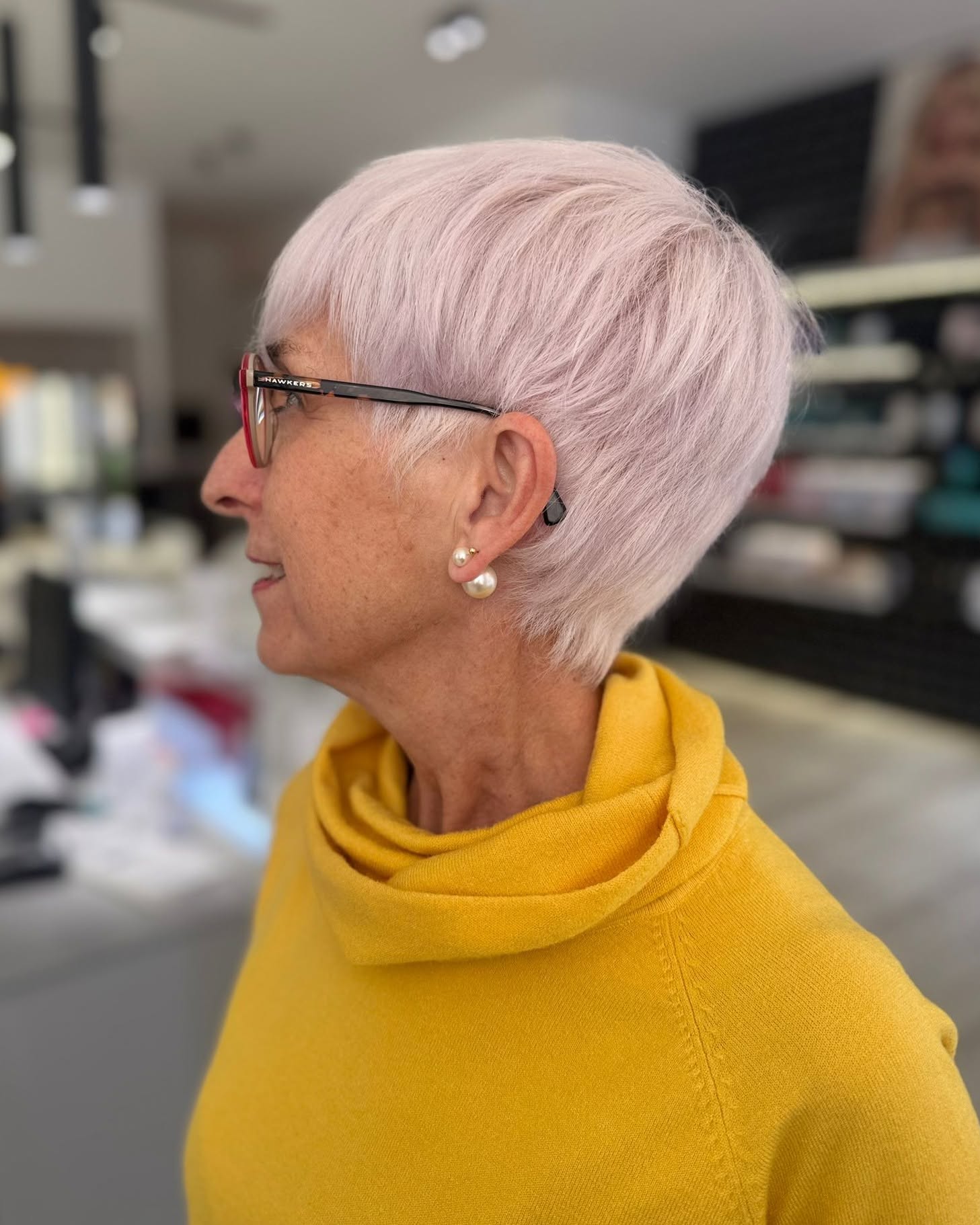gray-pixie-with-glasses
