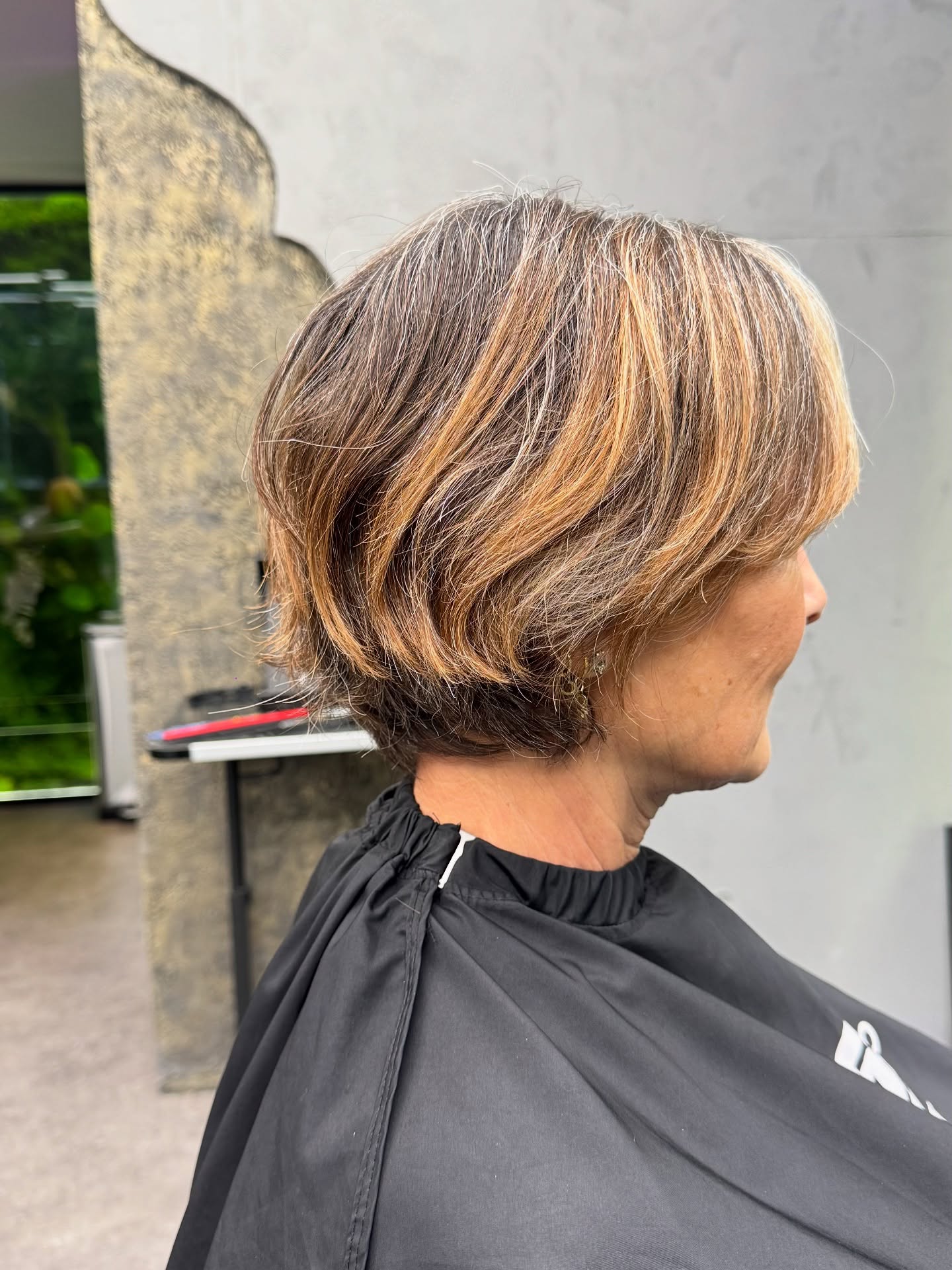 long-pixie-with-highlights