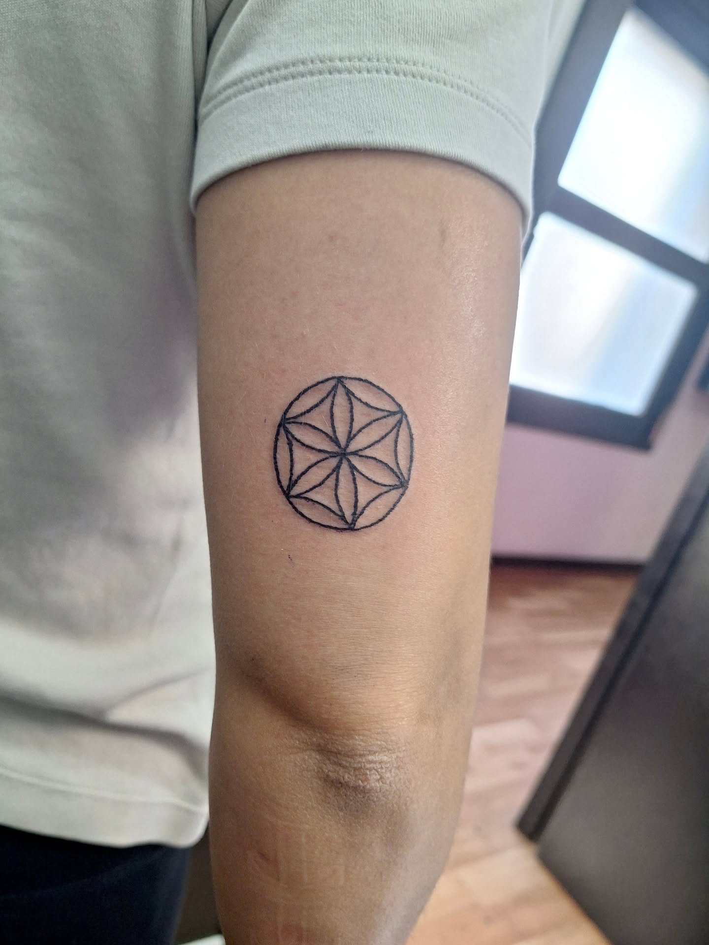 seed-of-life-tattoo