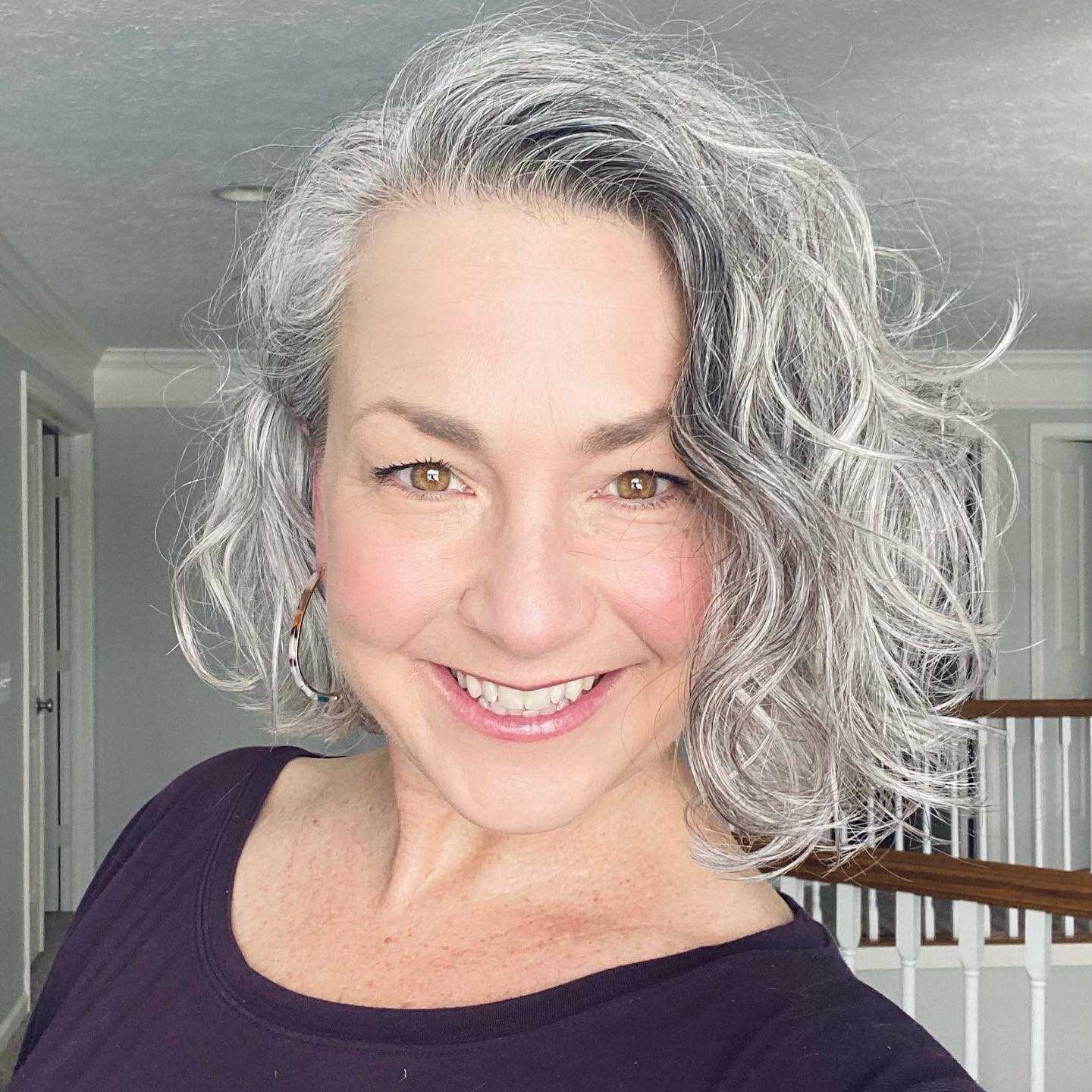 curly-textured-lob