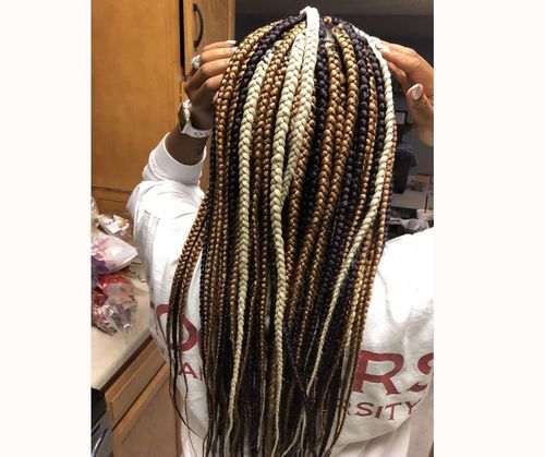 Three toned medium box braids