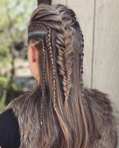 Shieldmaiden Half-Up Fishtail Braid