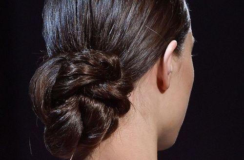 39 Popular Party Hairstyles That Are Easy to Style