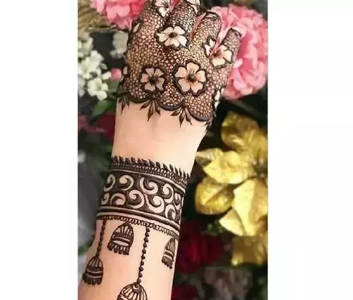 51 Best Mehndi Cone Designs For Hands Fabbon 1289